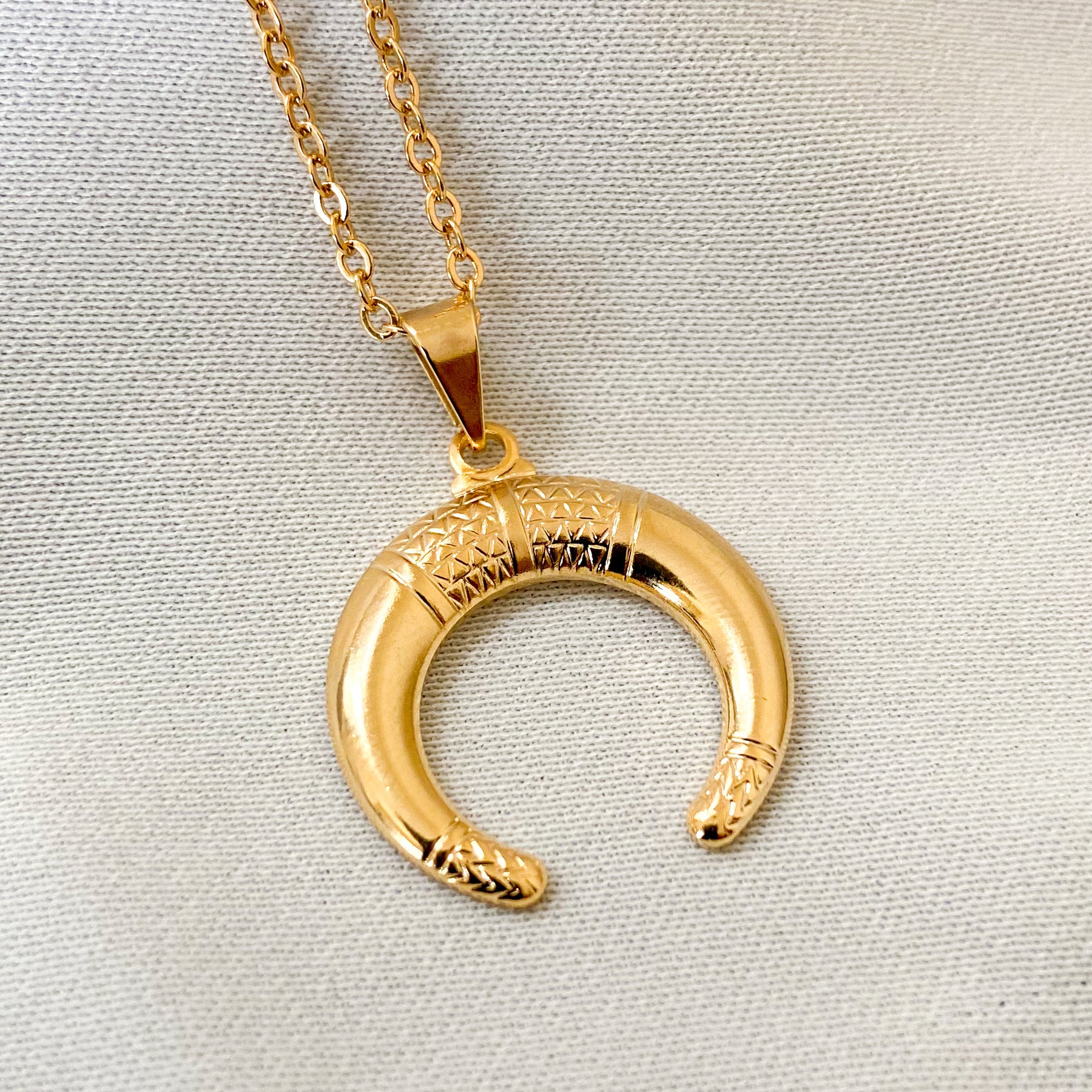 Crescent Moon Necklace – Alina Espinal Jewelry